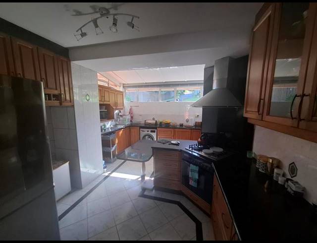 3 BEDROOM TOWNHOUSE FOR SALE IN MUSGRAVE